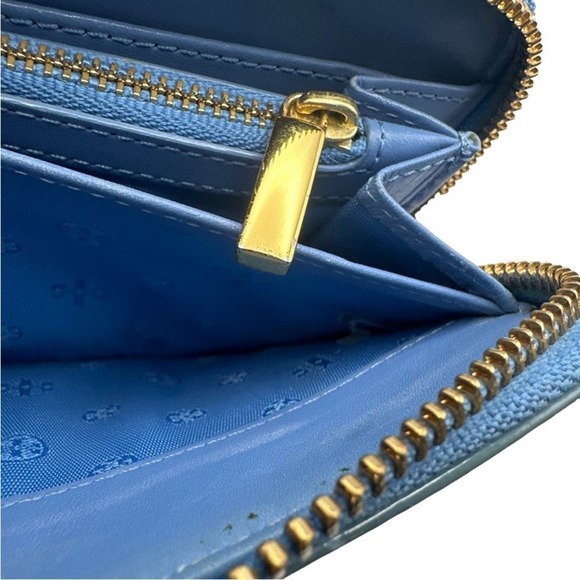 TORY BURCH Blue Patent Leather Zip Around Wallet - Picture 8 of 10